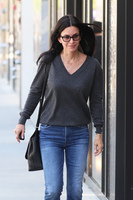 Courteney Cox Longsleeve T-shirt #2738006