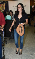 Courteney Cox Longsleeve T-shirt #2738018
