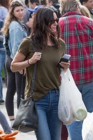 Courteney Cox Longsleeve T-shirt #2738026