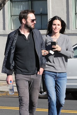 Courteney Cox posters