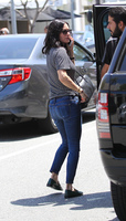 Courteney Cox Longsleeve T-shirt #2738131