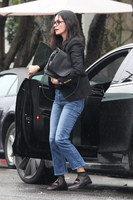 Courteney Cox Longsleeve T-shirt #2738151