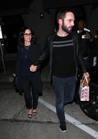 Courteney Cox Longsleeve T-shirt #2738254