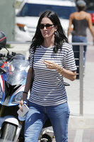 Courteney Cox Longsleeve T-shirt #2738278