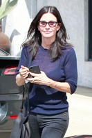 Courteney Cox Longsleeve T-shirt #2738315
