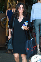 Courteney Cox Longsleeve T-shirt #2738431