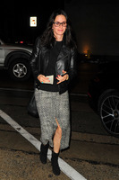 Courteney Cox Sweatshirt #2738600