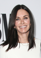 Courteney Cox Longsleeve T-shirt #2738905