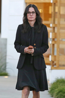 Courteney Cox Longsleeve T-shirt #2738906