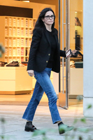Courteney Cox Longsleeve T-shirt #2739003