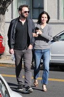 Courteney Cox Longsleeve T-shirt #2739048