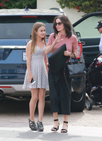 Courteney Cox Sweatshirt #2739132