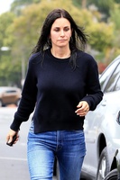 Courteney Cox Longsleeve T-shirt #2739157