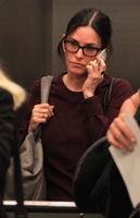 Courteney Cox Longsleeve T-shirt #2739170