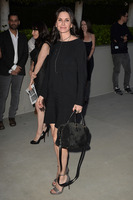 Courteney Cox Longsleeve T-shirt #2739181