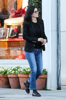 Courteney Cox Longsleeve T-shirt #2739204