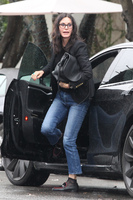 Courteney Cox Longsleeve T-shirt #2739205