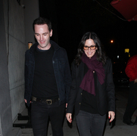 Courteney Cox Longsleeve T-shirt #2739317