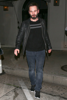 Courteney Cox Longsleeve T-shirt #2739328