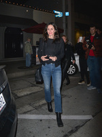 Courteney Cox Longsleeve T-shirt #2739377