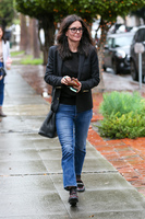 Courteney Cox Longsleeve T-shirt #2739419