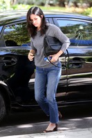 Courteney Cox Longsleeve T-shirt #2739422
