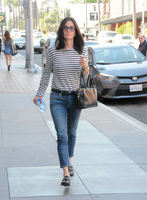 Courteney Cox Longsleeve T-shirt #2739424