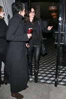 Courteney Cox longsleeve t-shirt #2739526