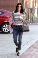 Courteney Cox Longsleeve T-shirt #2739573