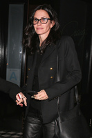 Courteney Cox Longsleeve T-shirt #2739618