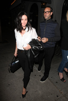 Courteney Cox Longsleeve T-shirt #2739721