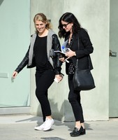 Courteney Cox Longsleeve T-shirt #2739736