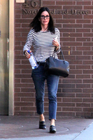 Courteney Cox Longsleeve T-shirt #2739760