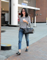 Courteney Cox Longsleeve T-shirt #2739787