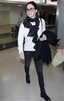 Courteney Cox Longsleeve T-shirt #3034268