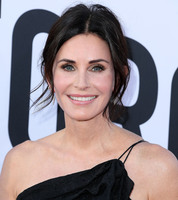 Courteney Cox magic mug #G1528887