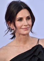 Courteney Cox Longsleeve T-shirt #3286847