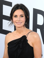 Courteney Cox Longsleeve T-shirt #3286848