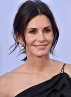 Courteney Cox Longsleeve T-shirt #3286876