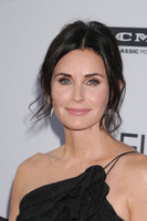 Courteney Cox Longsleeve T-shirt #3286880