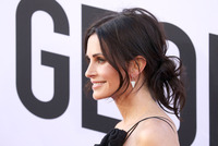 Courteney Cox Longsleeve T-shirt #3286906