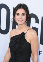 Courteney Cox Longsleeve T-shirt #3286907