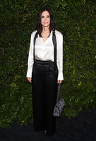 Courteney Cox Longsleeve T-shirt #3307457