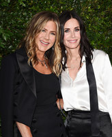 Courteney Cox Longsleeve T-shirt #3307465