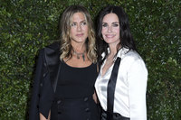Courteney Cox Longsleeve T-shirt #3307481