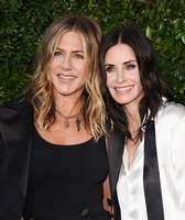 Courteney Cox magic mug #G1549593