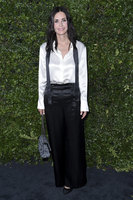 Courteney Cox Longsleeve T-shirt #3307503