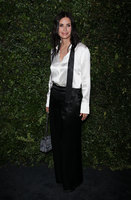 Courteney Cox Longsleeve T-shirt #3307521