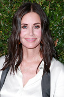 Courteney Cox Longsleeve T-shirt #3307551