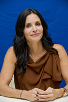 Courtney Cox Sweatshirt #2361968